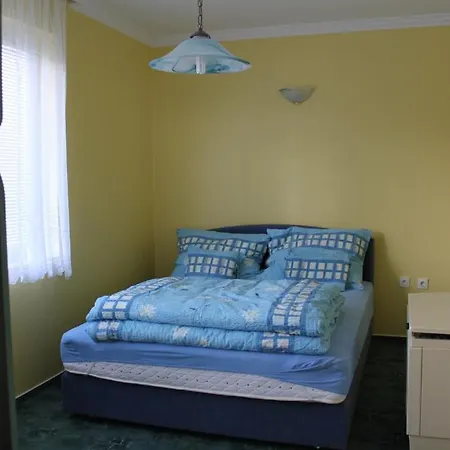 Orwa - Cedrus Koez Apartment Zalakaros