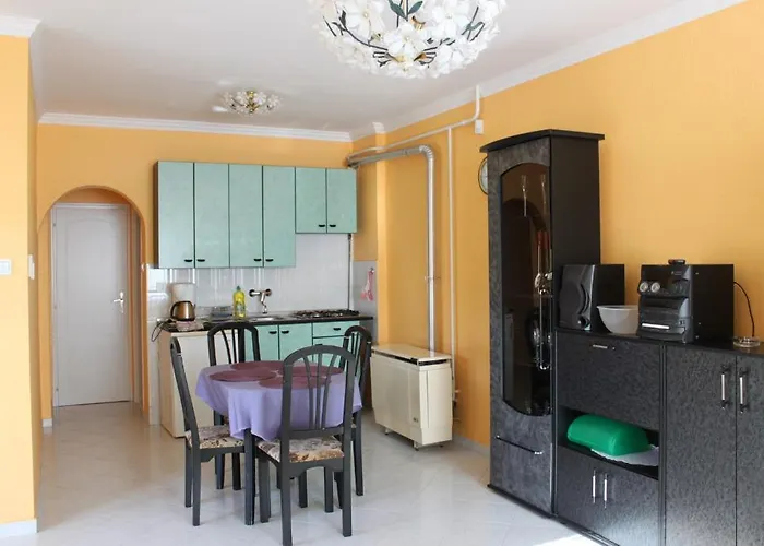 Apartment Orwa - Cedrus Koez